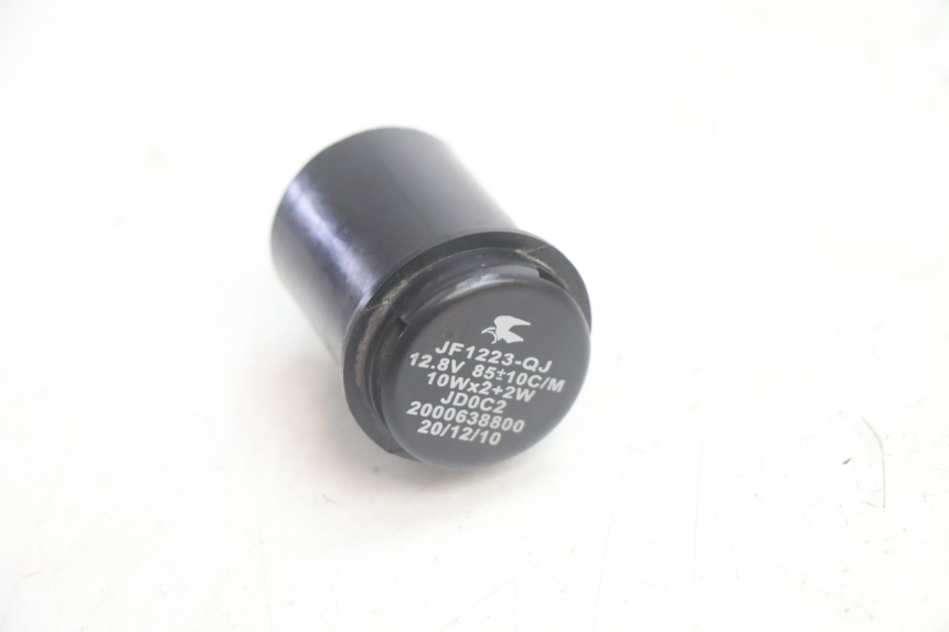 photo de RELE INTERMITENTE PEUGEOT KISBEE 4T 50 (2010 - 2017) - Detalle de la pieza