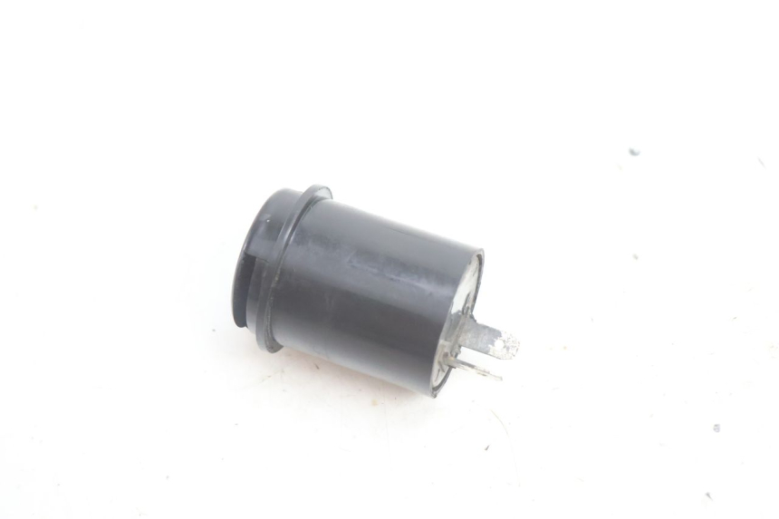 photo de RELE INTERMITENTE PEUGEOT KISBEE 4T 50 (2010 - 2017) - Zoom estado de uso