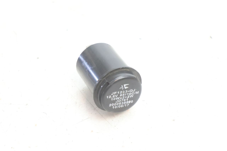 photo de RELE INTERMITENTE PEUGEOT KISBEE 4T 50 (2010 - 2017) - Vista principal