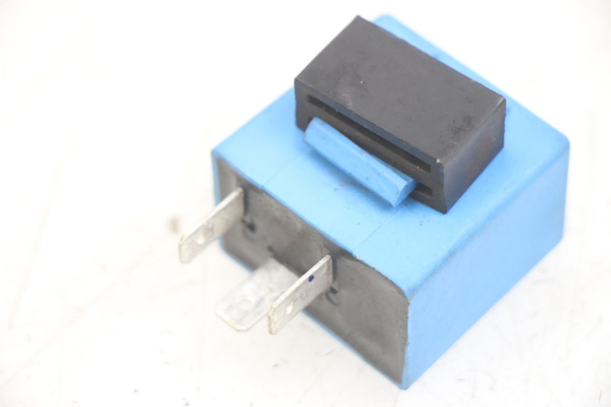 photo de RELE INTERMITENTE PIAGGIO MEDLEY 125 (2016 - 2023) - Detalle de la pieza