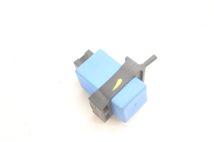 photo de RELE INTERMITENTES PIAGGIO MP3 HPE 530 (2022 - 2026) - Zoom estado de uso