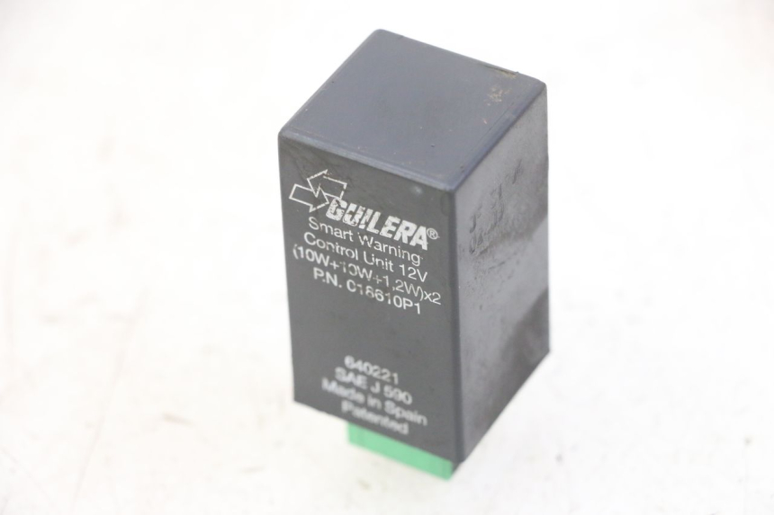 photo de CENTRALITA DE INTERMITENTES PIAGGIO MP3 LT 400 (2007 - 2012) - Detalle de la pieza