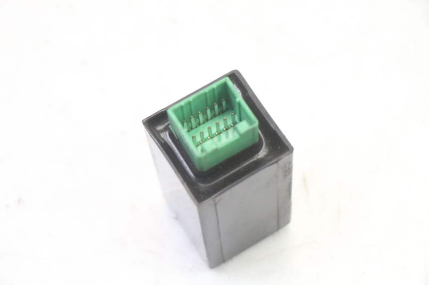 photo de RELE INTERMITENTES PIAGGIO MP3 500 (2011 - 2015) - Otra perspectiva