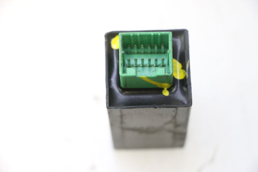 photo de RELE INTERMITENTES PIAGGIO MP3 500 (2011 - 2015) - Zoom estado de uso