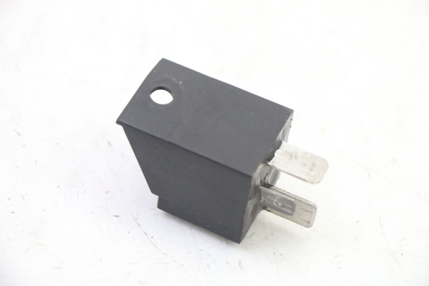 photo de RELE INTERMITENTES PIAGGIO NEW TYPHOON 50 (2018 - 2021) - Zoom estado de uso