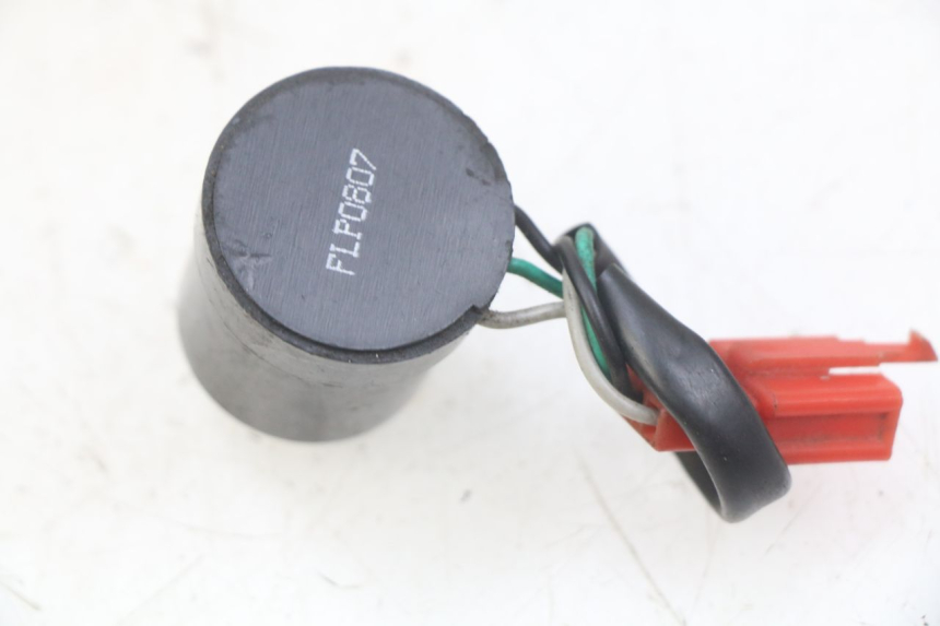 photo de CENTRALITA DE INTERMITENTES SELECT UP OCTALIS 125 (2007 - 2012) - Detalle de la pieza