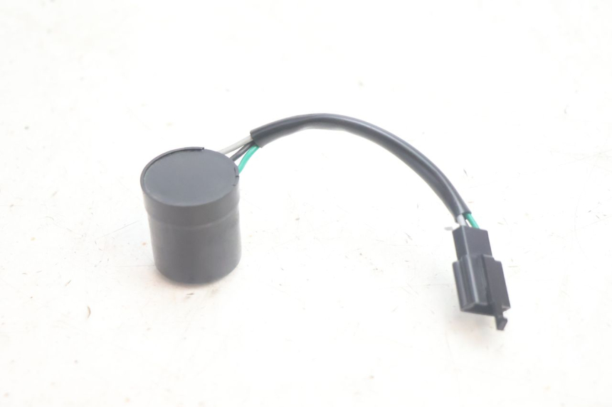 photo de RELE INTERMITENTES JM MOTORS OLDIES 4T 50 (2020 - 2026) - Otra perspectiva