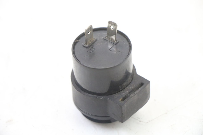 photo de RELE INTERMITENTE PEUGEOT KISBEE 4T 50 (2010 - 2017) - Zoom estado de uso