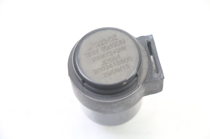 photo de RELE INTERMITENTES PEUGEOT STREETZONE I 2T 50 (2018 - 2020) - Otra perspectiva