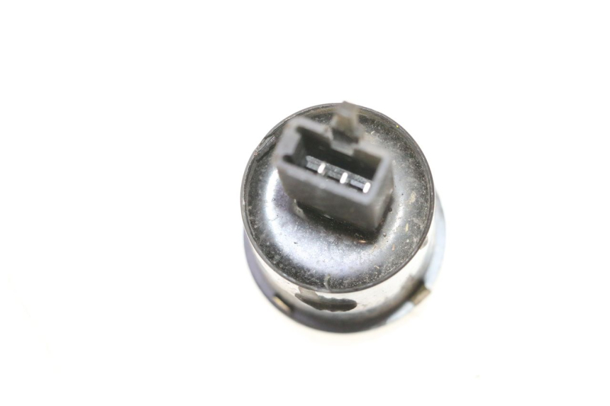 photo de RELE INTERMITENTES VASTRO R-ONE 4T 50 (2014 - 2022) - Zoom estado de uso
