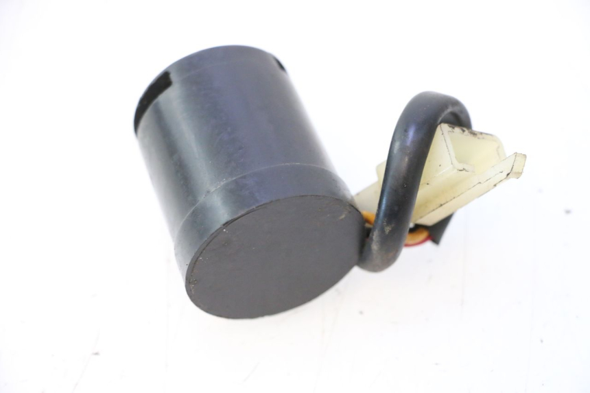 photo de RELE INTERMITENTE KEEWAY RY6 2T 50 (2011 - 2019) - Otra perspectiva