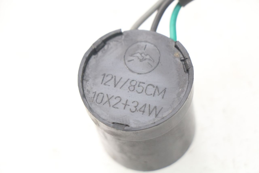 photo de RELE INTERMITENTE JM MOTORS SANTANA 50 (2014 - 2023) - Detalle de la pieza