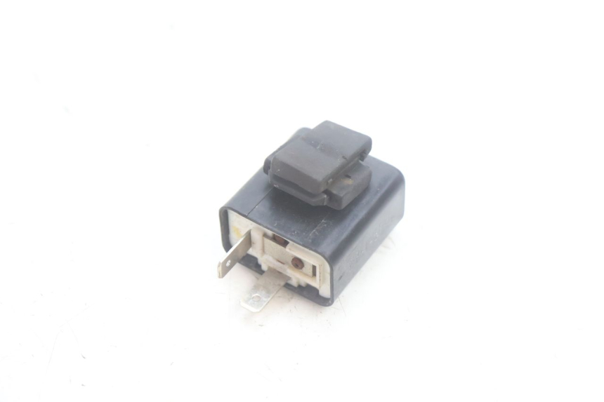 photo de RELE INTERMITENTE HONDA SCV LEAD 100 (2003 - 2007) - Zoom estado de uso