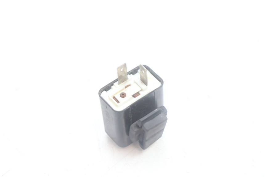 photo de RELE INTERMITENTE HONDA SCV LEAD 100 (2003 - 2007) - Otra perspectiva
