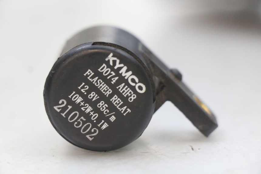 photo de RELE INTERMITENTES KYMCO SUPER 8 4T 50 (2021 - 2024) - Zoom estado de uso