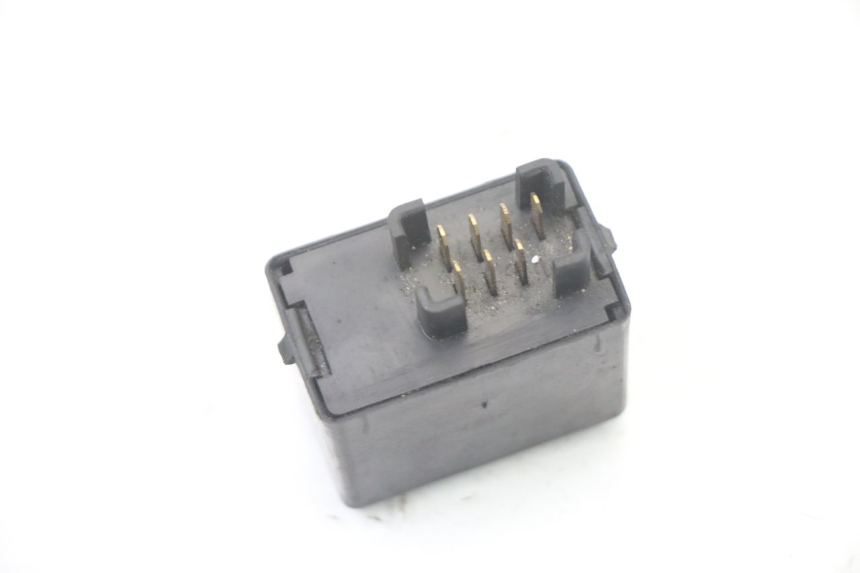 photo de RELE INTERMITENTES SUZUKI BURGMAN 125 (2015 - 2017) - Otra perspectiva