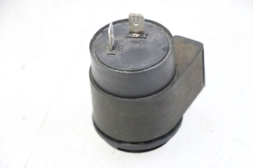 photo de RELE INTERMITENTES SYM FIDDLE 3 III 50 (2014 - 2020) - Otra perspectiva