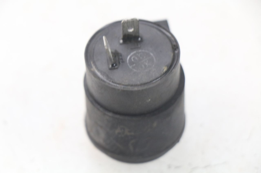 photo de RELE INTERMITENTES SYM SYMPHONY 50 (2009 - 2015) - Detalle de la pieza