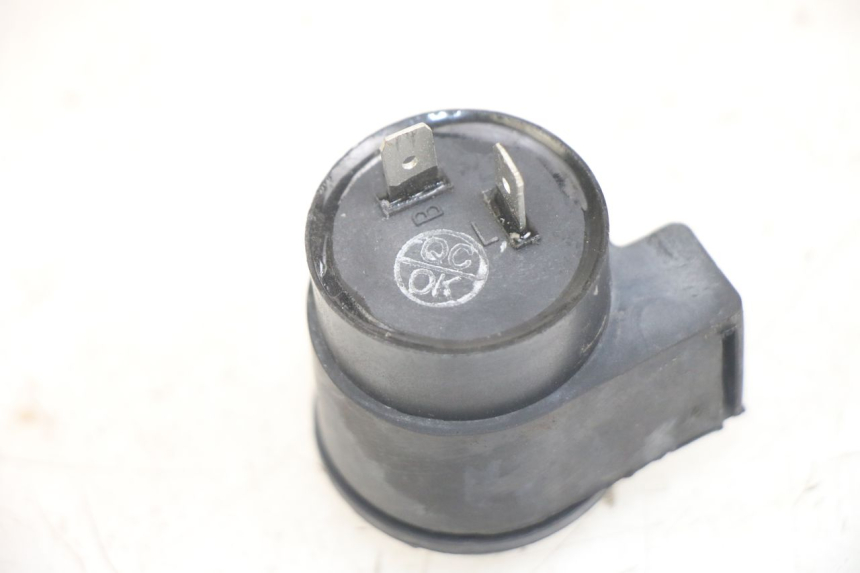 photo de RELE INTERMITENTE PEUGEOT TWEET 4T 50 (2014 - 2019) - Detalle de la pieza