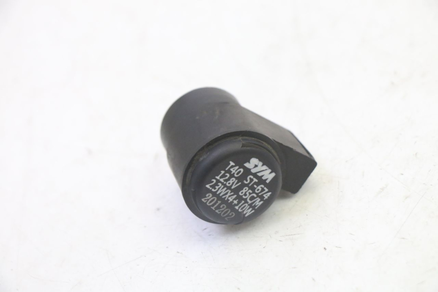 photo de RELE INTERMITENTES PEUGEOT TWEET PRO CARGO 50 (2018 - 2022) - Zoom estado de uso