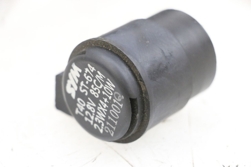 photo de RELE INTERMITENTES PEUGEOT TWEET PRO EFI 4T 50 (2021 - 2022) - Vista principal