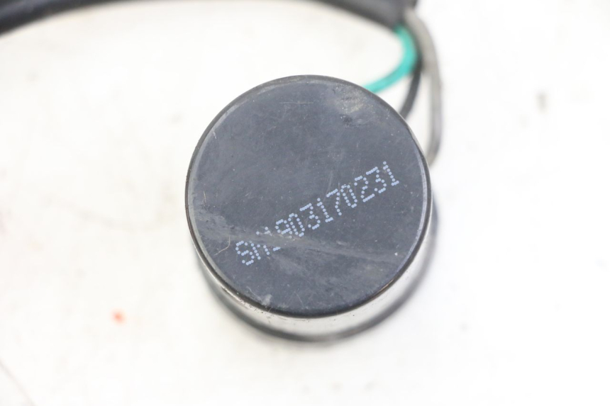 photo de RELE INTERMITENTE UNIVERSAL BIKE ZN50QT-11B 50 (2018 - 2021) - Zoom estado de uso