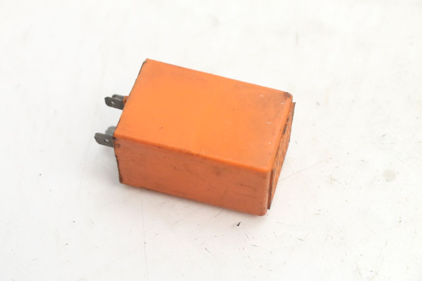 photo de RELE INTERMITENTES PIAGGIO VESPA PK FL 2T 50 (1990 - 1996) - Detalle de la pieza