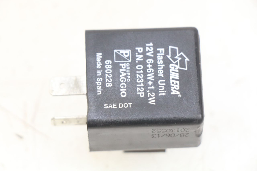 photo de RELE INTERMITENTE PIAGGIO VESPA PRIMAVERA 2T 50 (2013 - 2018) - Vista principal