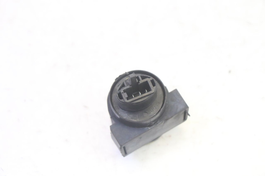 photo de RELE INTERMITENTE DAELIM VJ ROADWIN FI 125 (2008 - 2017) - Otra perspectiva