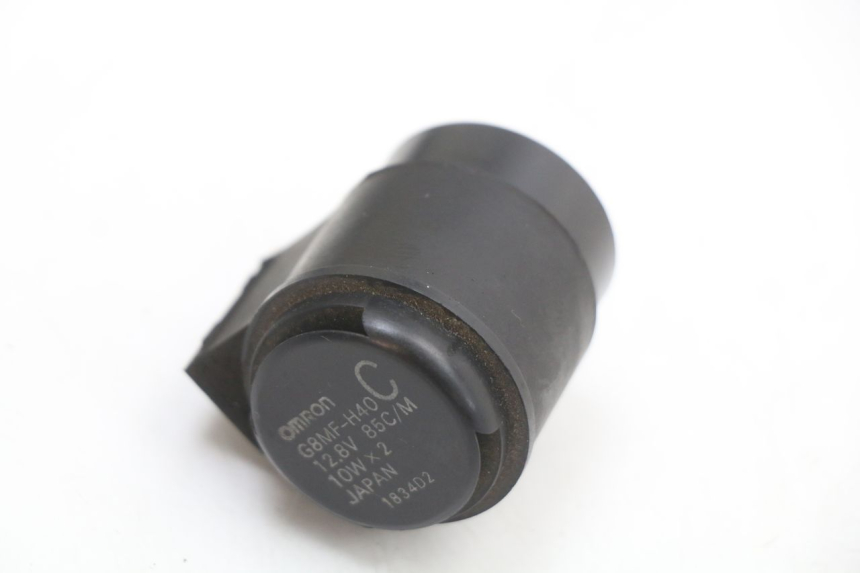 photo de RELE INTERMITENTES HONDA WALLAROO DX 50 (1993 - 1996) - Otra perspectiva