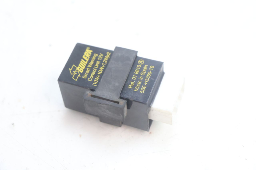 photo de RELE INTERMITENTE YAMAHA XMAX X-MAX 125 (2006 - 2009) - Vista principal