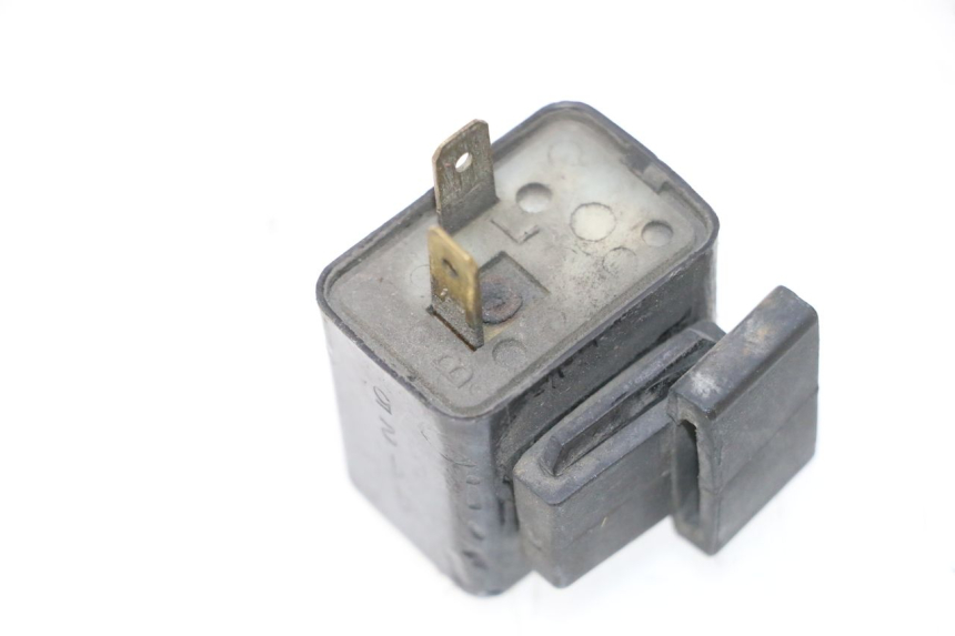 photo de RELE INTERMITENTES HONDA XRV AFRICA TWIN 750 (1990 - 1992) - Detalle de la pieza
