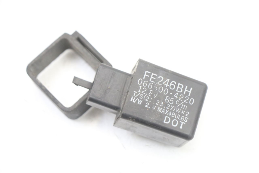 photo de CENTRALITA DE INTERMITENTES YAMAHA FZS FAZER 600 (2001 - 2003) - Vista principal