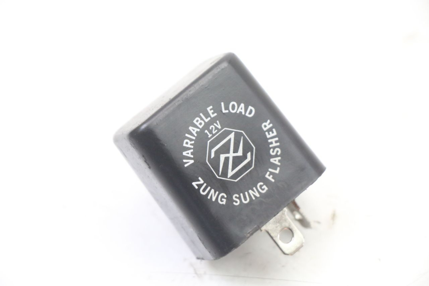 photo de RELE INTERMITENTES YAMAHA TZR 50 (2008 - 2016) - Vista principal