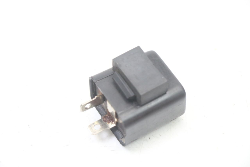 photo de RELE INTERMITENTES YAMAHA TZR 50 (2008 - 2016) - Otra perspectiva