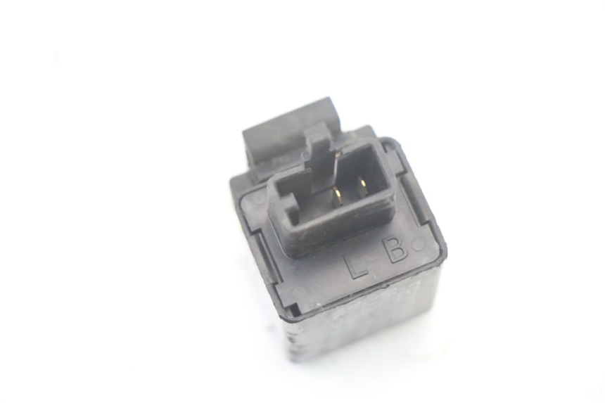 photo de RELE INTERMITENTES YAMAHA X-MAX XMAX ABS 250 (2010 - 2014) - Zoom estado de uso