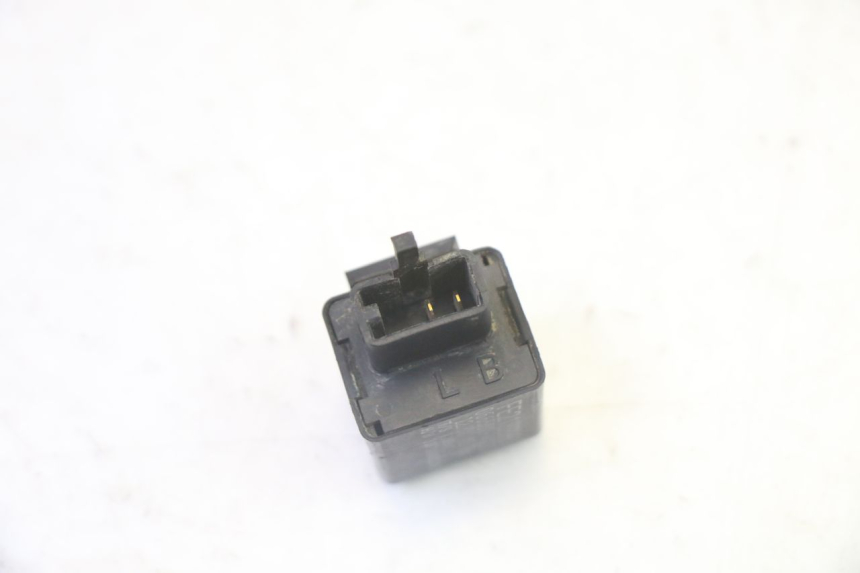 photo de RELE INTERMITENTES YAMAHA YFM GRIZZLY 550 (2008 - 2015) - Zoom estado de uso