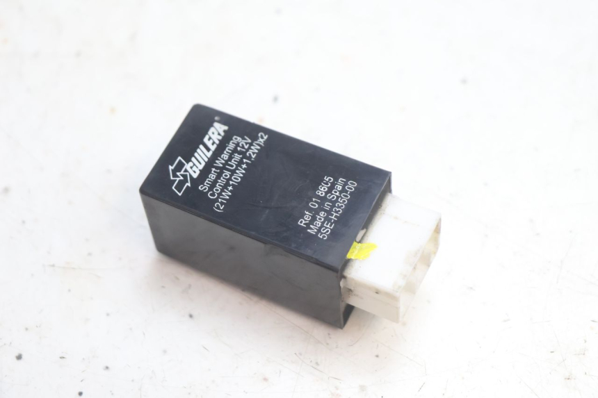 photo de RELE INTERMITENTE YAMAHA YP MAJESTY 125 (2002 - 2006) - Vista principal