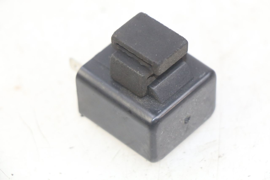 photo de RELE INTERMITENTE PIAGGIO ZIP 4T 50 (2018 - 2020) - Detalle de la pieza