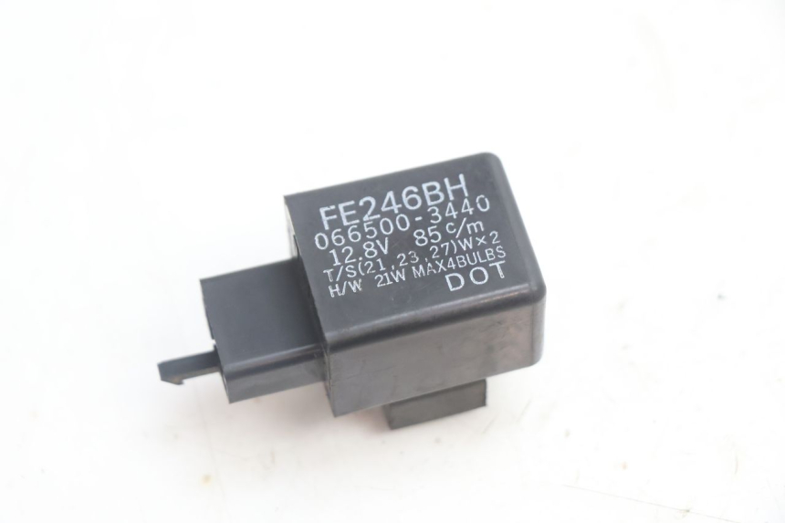 photo de RELE INTERMITENTE KAWASAKI ZX-6R ZX6R 600 (1995 - 1997) - Vista principal