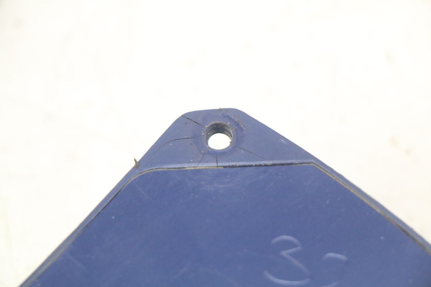 photo de CARGADOR DE BATERÍA PEUGEOT E-VIVACITY 1 (2012 - 2018) - Otra perspectiva