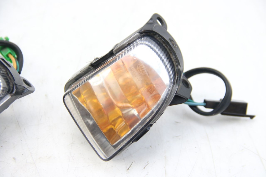 photo de INTERMITENTE TRASERO ECCITY ARTELEC 670 1 (2013 - 2017) - Detalle de la pieza