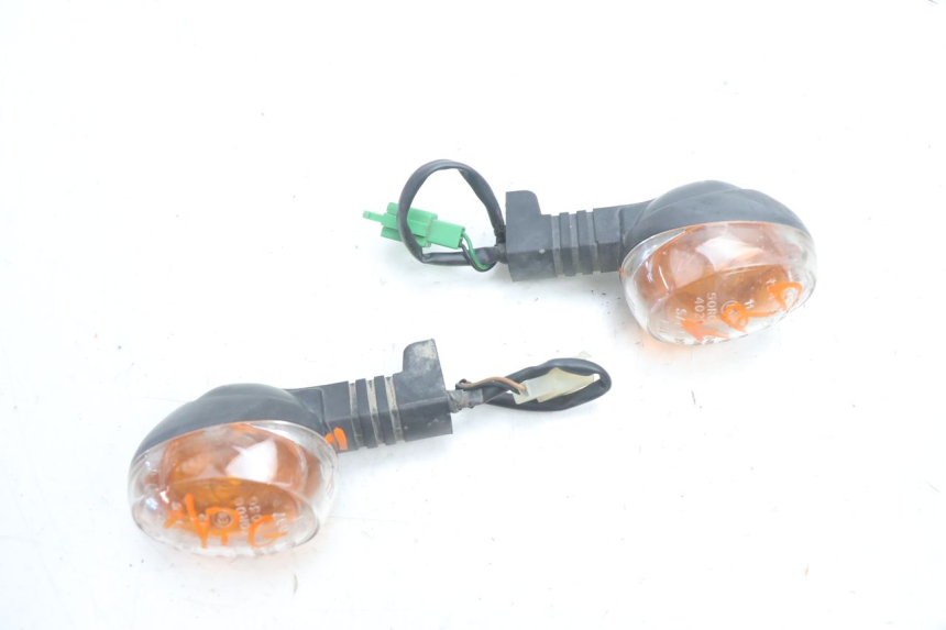 photo de TRASERO INTERMITENTE MBK BOOSTER SPIRIT 50 (2004 - 2017) - Vista principal