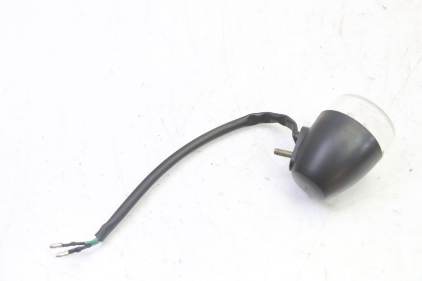 photo de INTERMITENTE TRASERO DERECHO KYMCO AGILITY 4T 50 (2005 - 2018) - Otra perspectiva