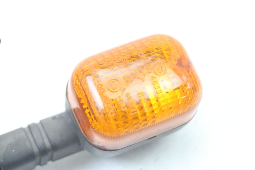 photo de INTERMITENTE TRASERO DERECHO BMW C1 125 (2000 - 2003) - Zoom estado de uso