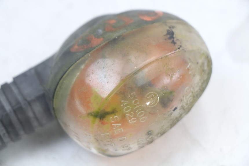 photo de INTERMITENTE TRASERO DERECHO MBK BOOSTER SPIRIT 50 (2004 - 2017) - Zoom estado de uso