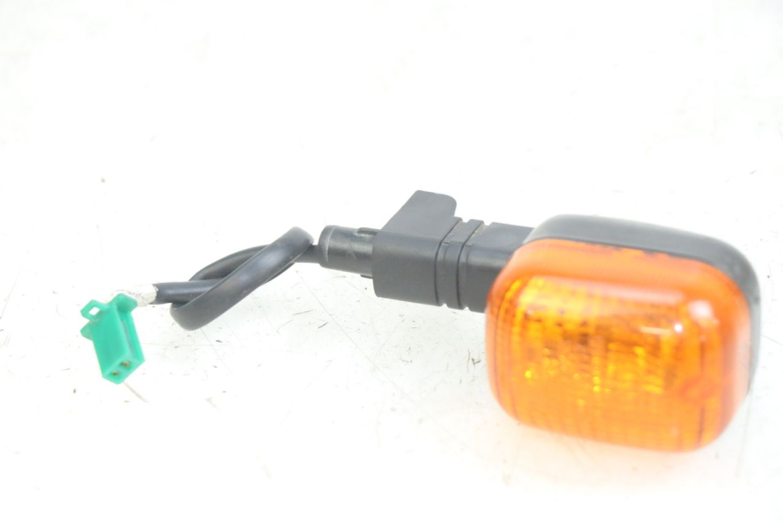 photo de INTERMITENTE TRASERO DERECHO YAMAHA BW'S BWS 125 (2010 - 2013) - Vista principal