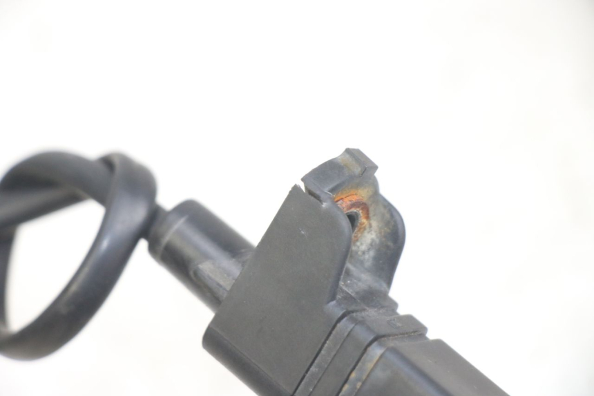 photo de INTERMITENTE TRASERO DERECHO YAMAHA BW'S BWS 125 (2010 - 2013) - Zoom estado de uso