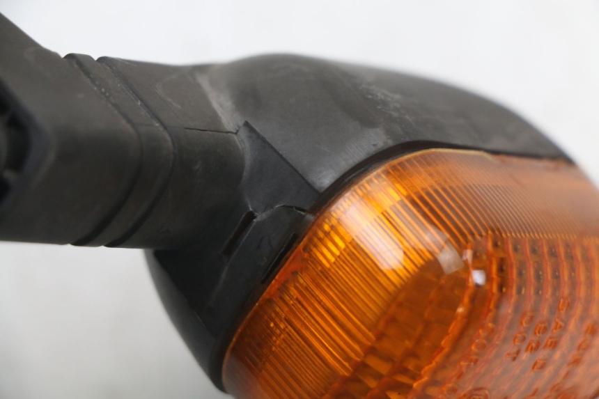 photo de INTERMITENTE TRASERO DERECHO BMW C1 125 (2000 - 2003) - Otra perspectiva