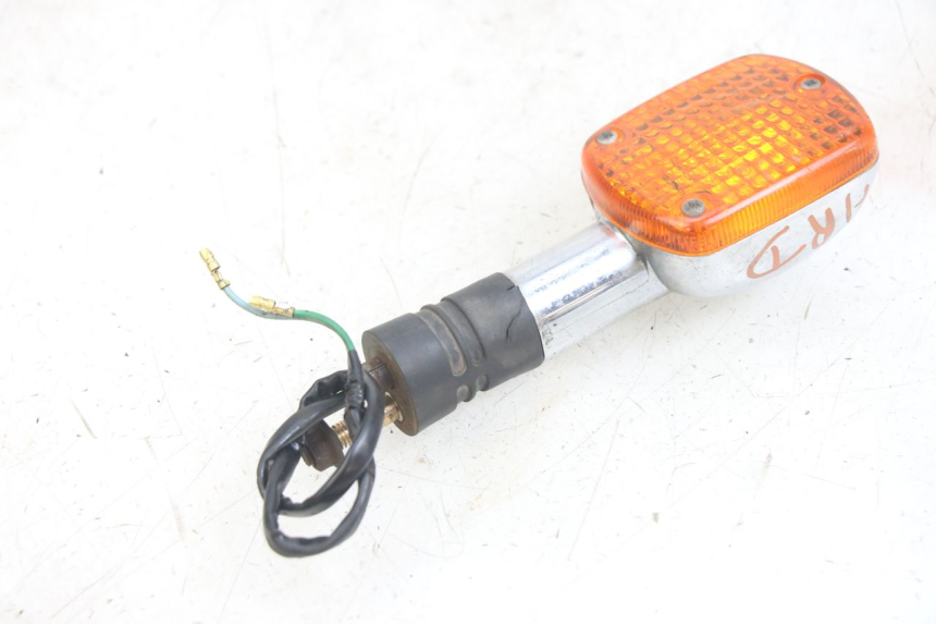 photo de INTERMITENTE TRASERO DERECHO HONDA CA REBEL 125 (1995 - 2001) - Detalle de la pieza